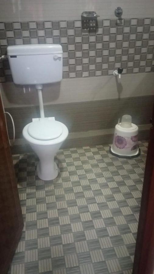 Riya Home Stay Munnar Anaviratty Экстерьер фото