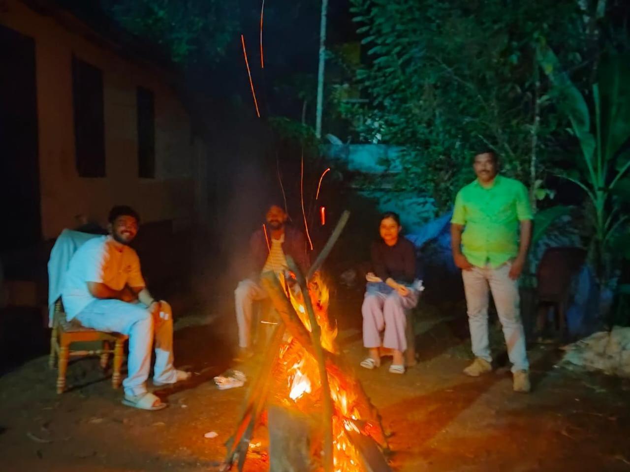 Riya Home Stay Munnar Anaviratty Экстерьер фото