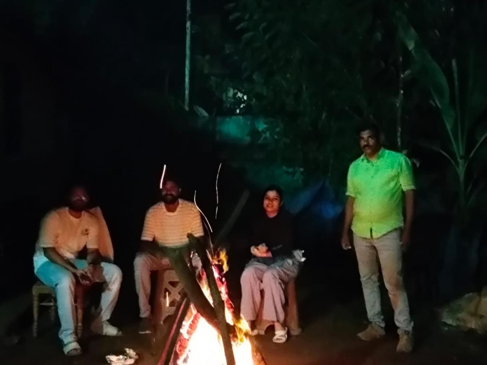 Riya Home Stay Munnar Anaviratty Экстерьер фото